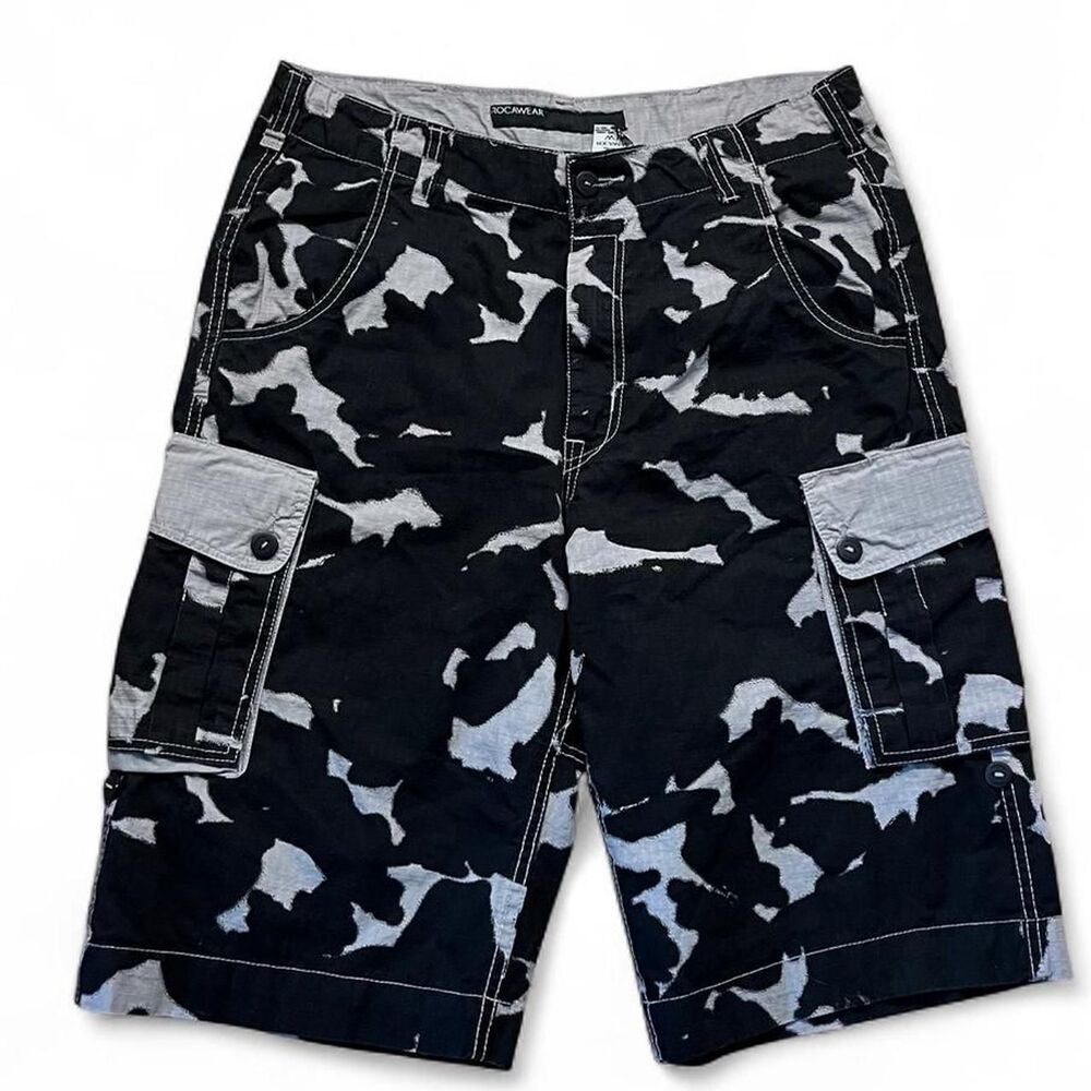 Rocawear Men's Black and Grey Shorts